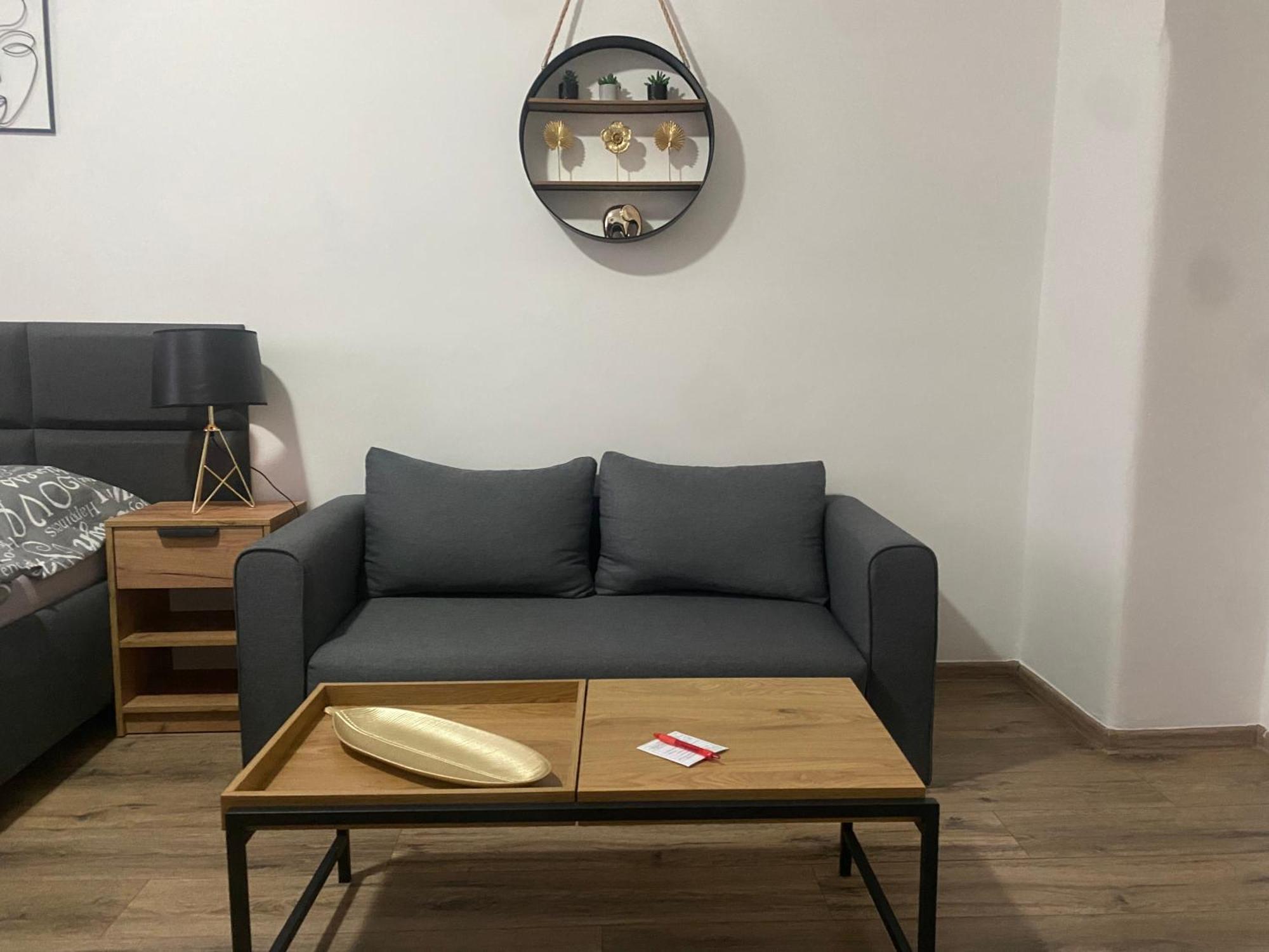 Cerna Ruze - Apartman 4 Plzeň Esterno foto
